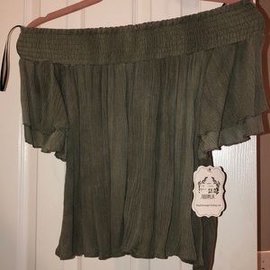 Green Off the shoulder top